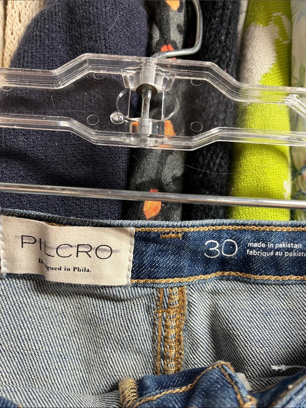 Anthropologie Pilcro High Rise Denim Shorts in Dark Blue - Women New 30 - Picture 4 of 5